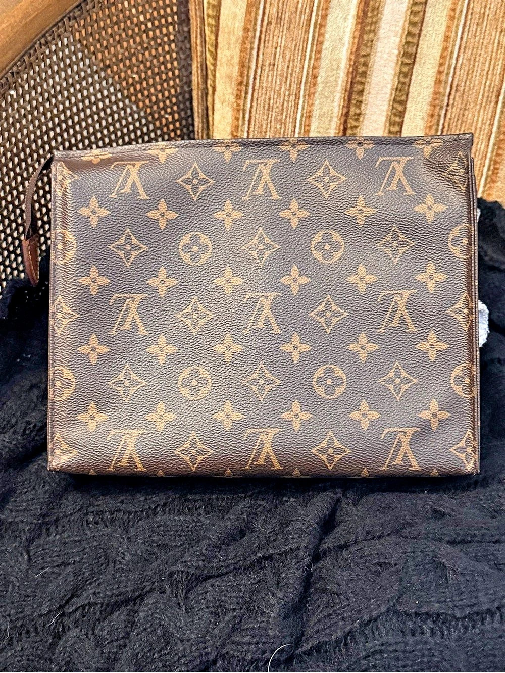 Louis Vuitton Toiletry Pouch Monogram in Brown